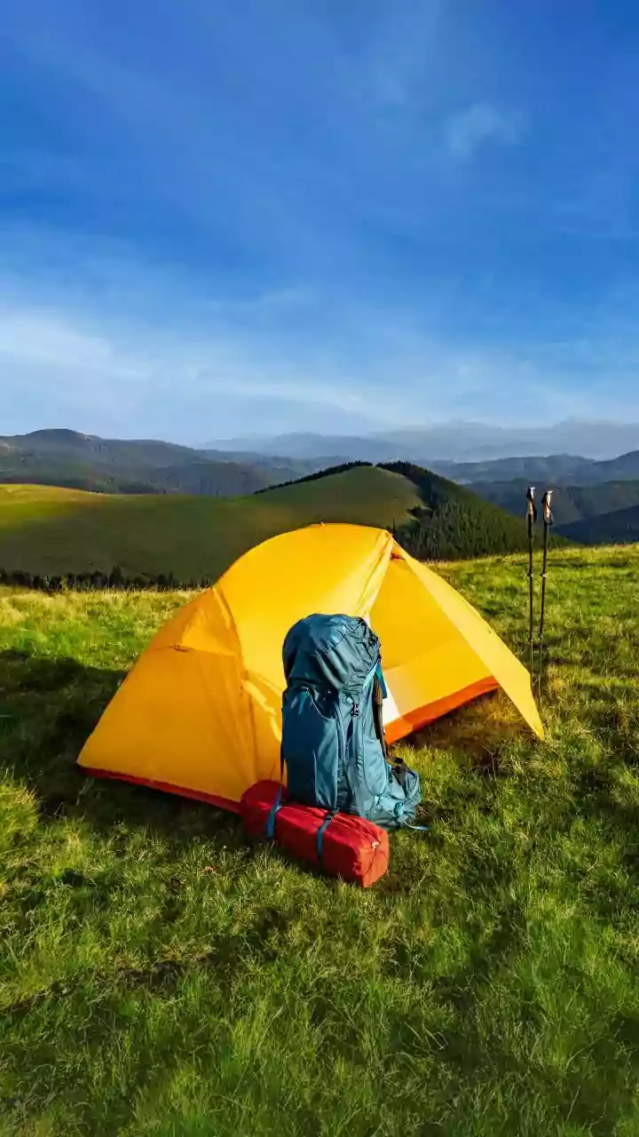 How To Keep Sleep Bags And Tents Dry Using Waterproof Liners