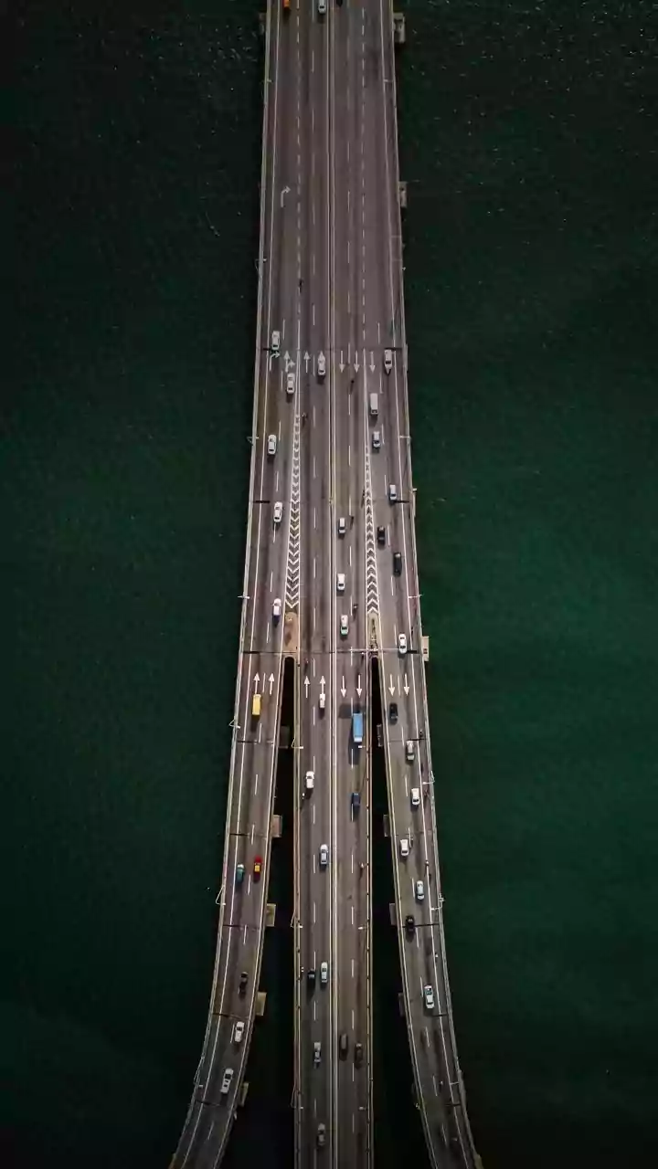 A 60-Metre Threshold Decides Which Highway Structures Count Separately