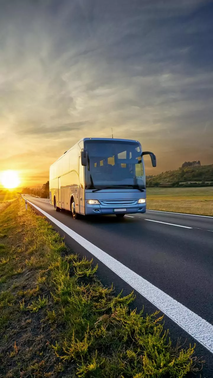 Two dozen injured as bus hits crane in UP's Deoria