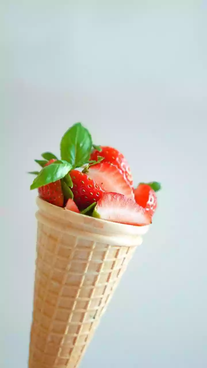 The Ice Cream Paradox: Why It Makes You Thirsty!