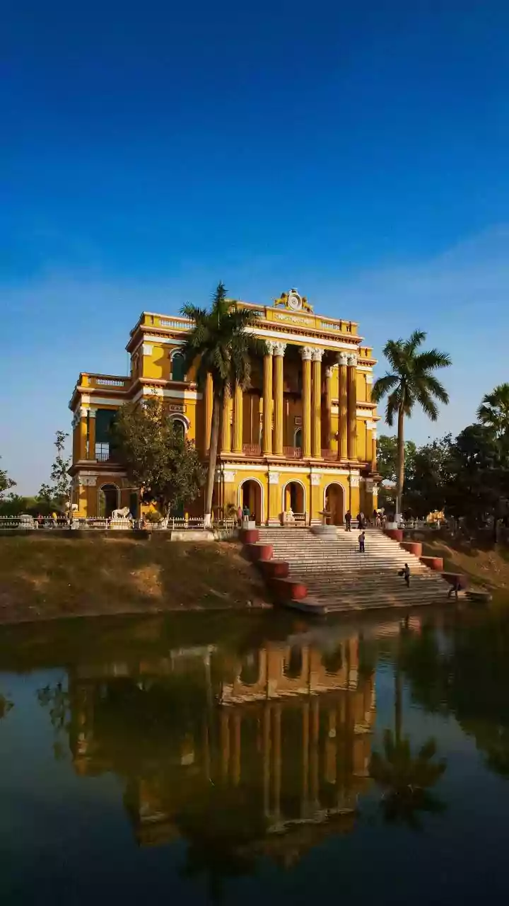Indian Travellers Are Booking Affordable Foreign Holidays Earlier Than Before