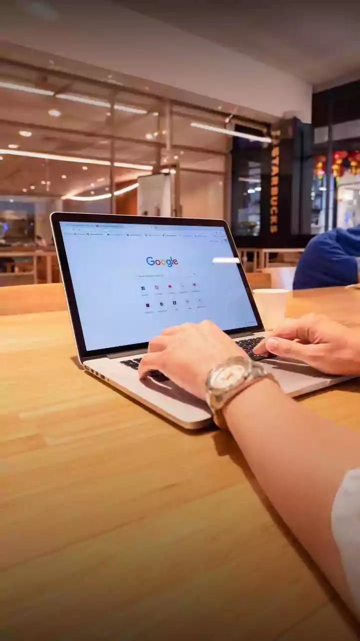 Google updates AI Overviews to highlight website links