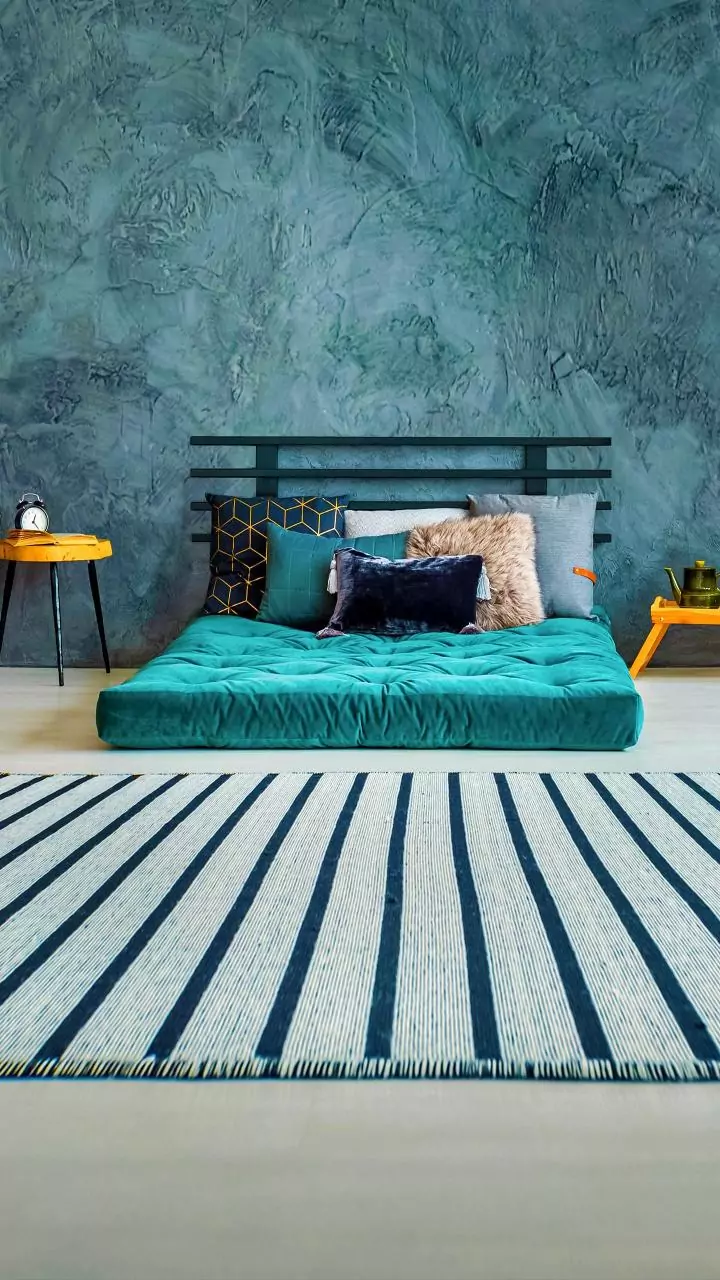 Rugs can make your small bedroom look bigger: Here's how