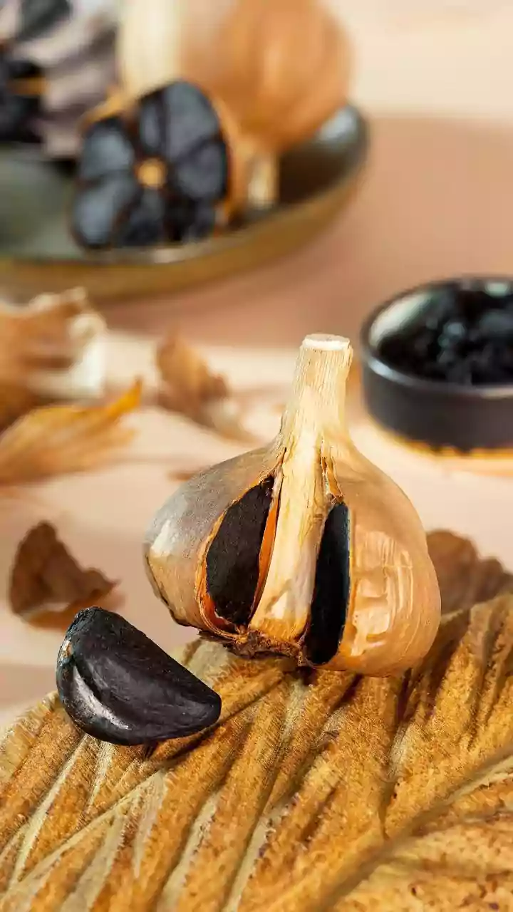 Black Garlic: All About Its Jelly-Like Texture And Health Benefits