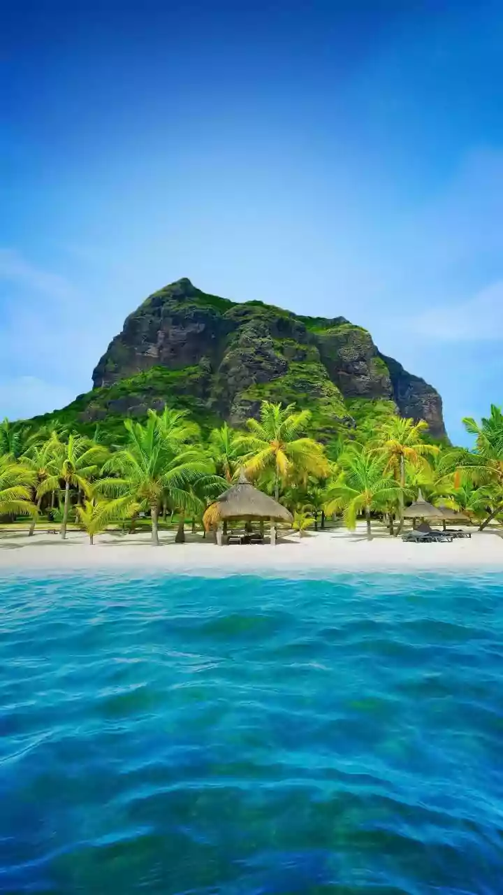 Do-Less Holidays Are Suddenly The Cool Travel Flex