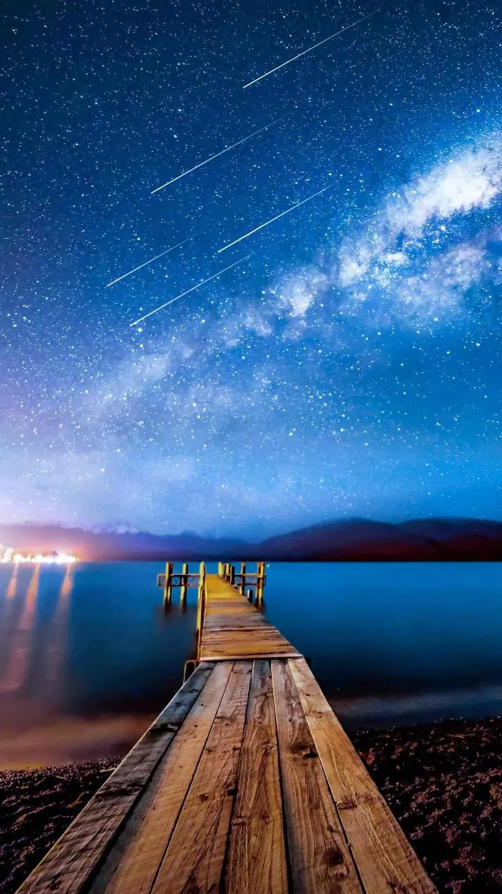 How Smartphone Apps Enable Stargazers To See Bright Space Station Passes Clearly
