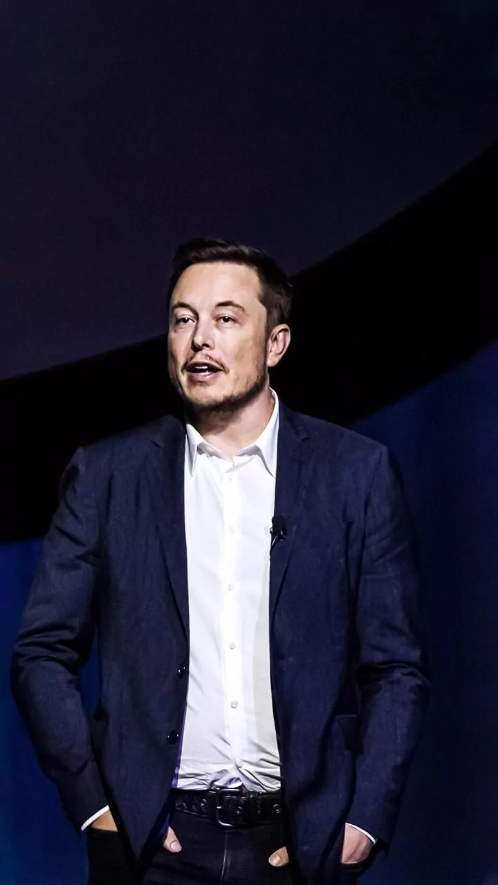 Musk Says Humanity Needs More Than One Home to Lower Existential Risk