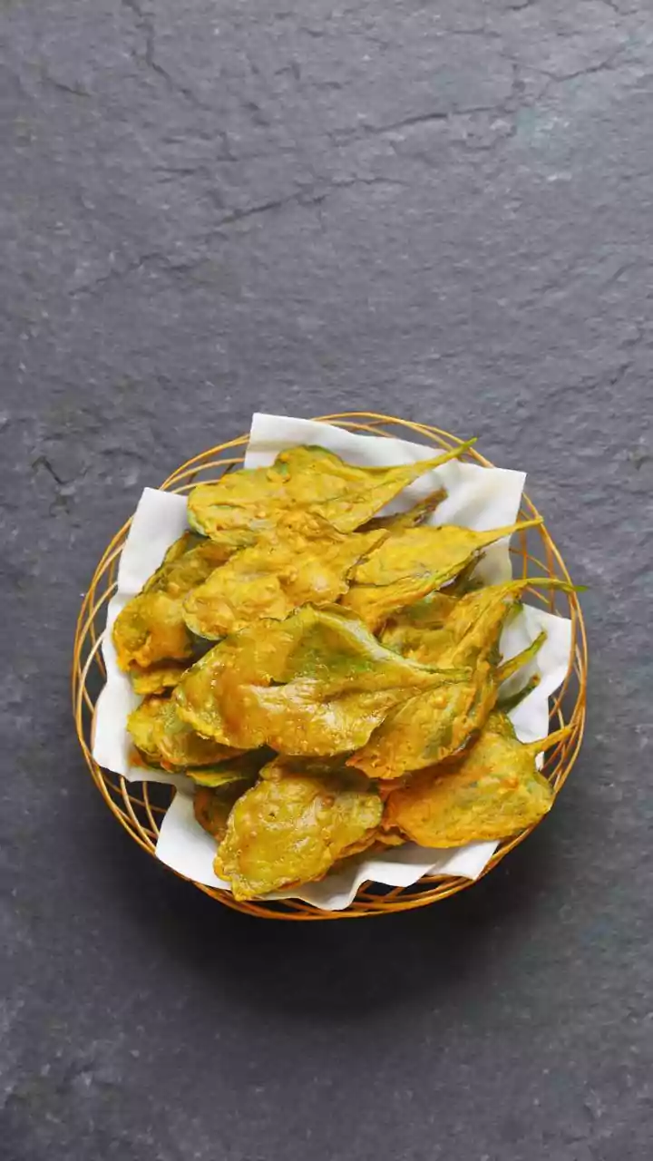 Air-Fried Regional Fritters: Smart Kitchen Tricks For Crunchy Pakoras With Less Oil