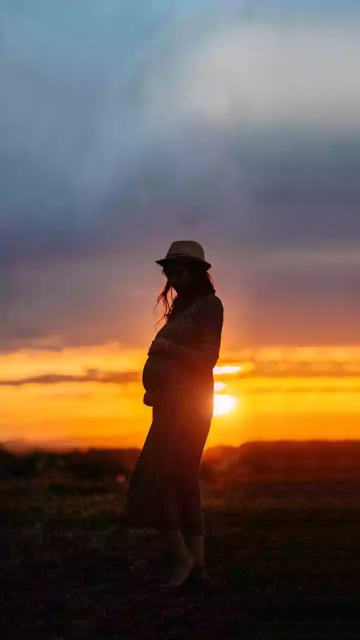 Late Motherhood Unveiled: Navigating Pregnancy Risks and Realities After 35