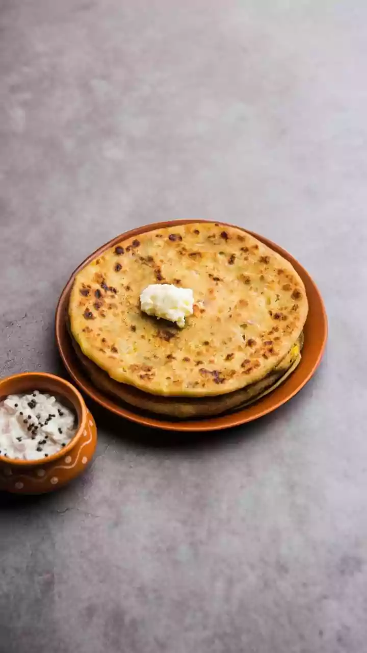 Reshmi Paratha Recipe Turns A Basic Flatbread Into A Filled Meal