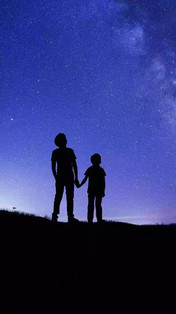 How to Enjoy Stargazing Without Disturbing Wildlife or Local Communities