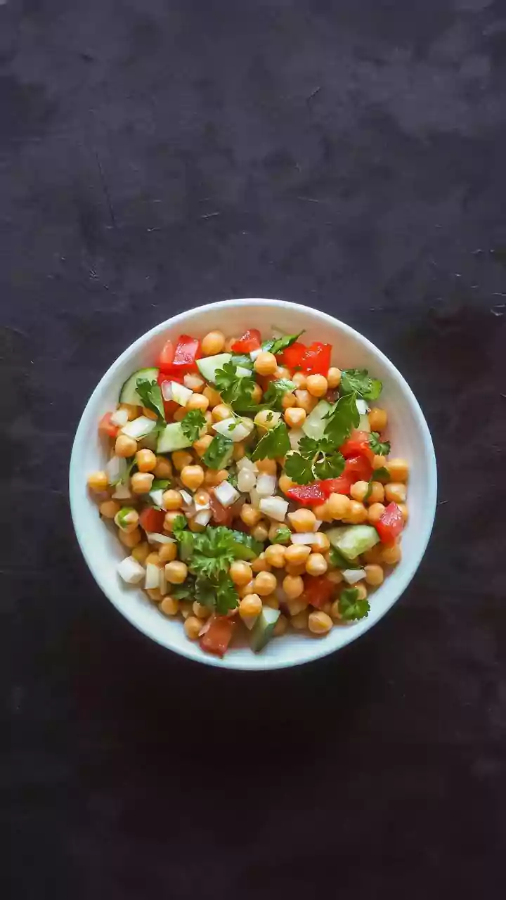 Chickpea And Artichoke Recipes: A Fresh Chickpea and Artichoke Salad for Lunch