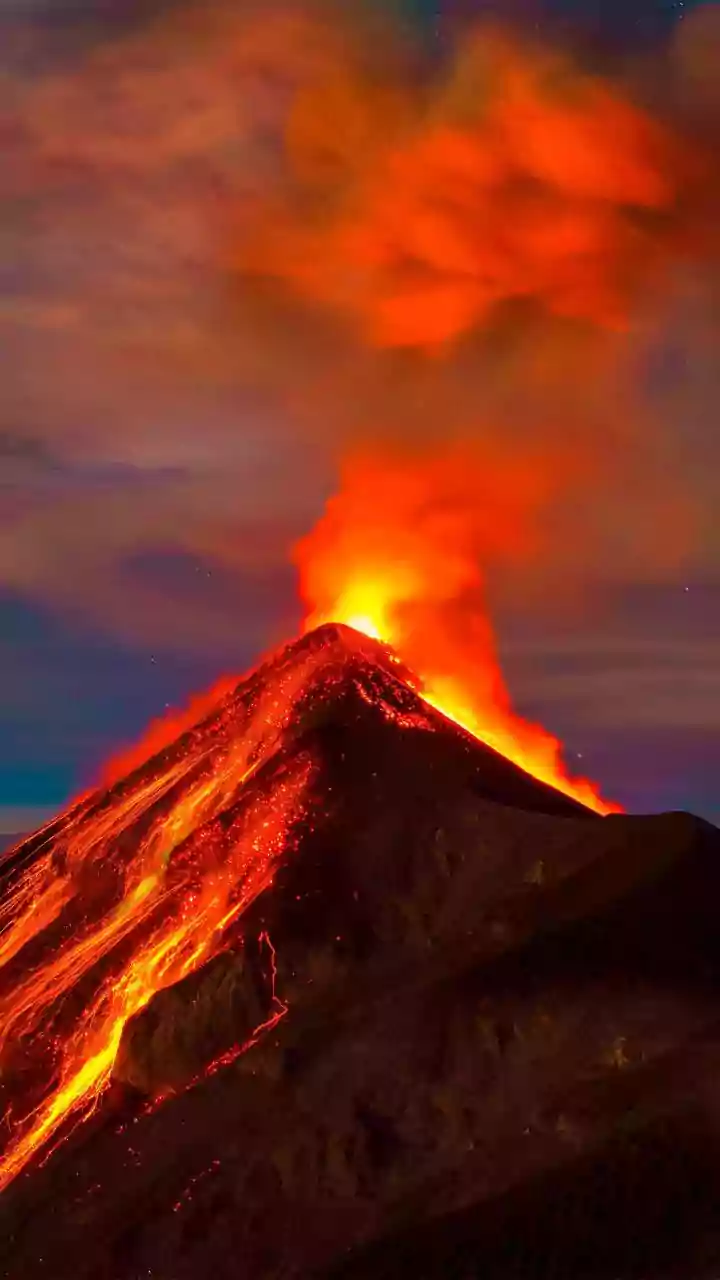 New climate research: Wildfires And Volcanoes are emerging as overlooked drivers of upper-atmosphere moisture