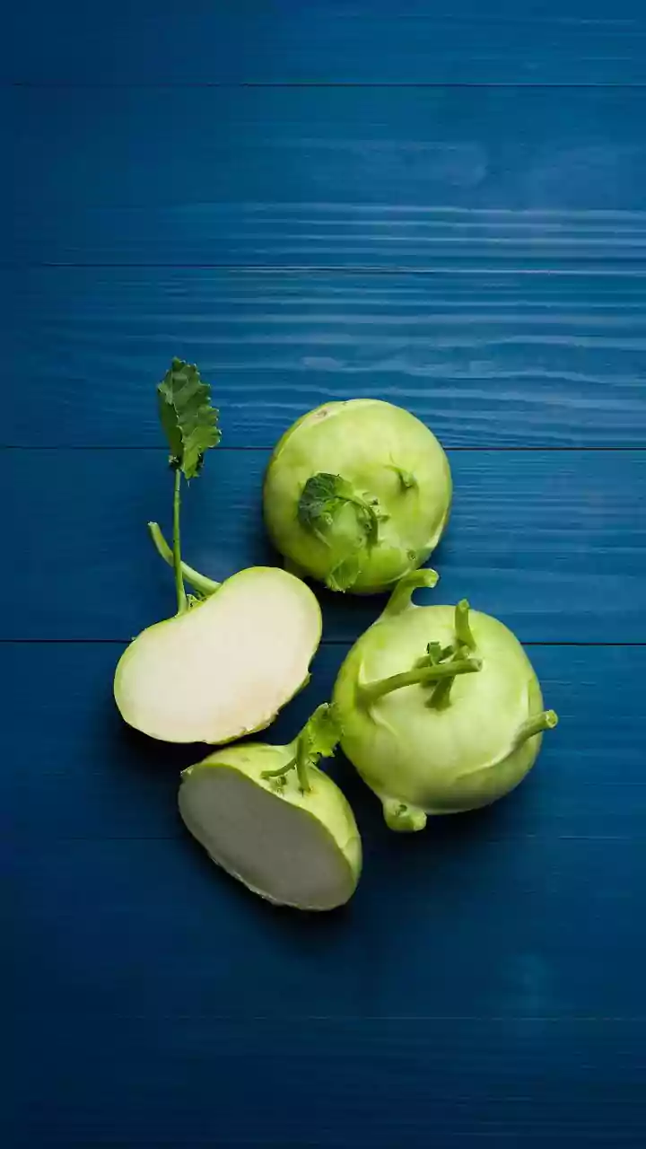 Jicama v/s kohlrabi: Which veggie has more vitamin C?