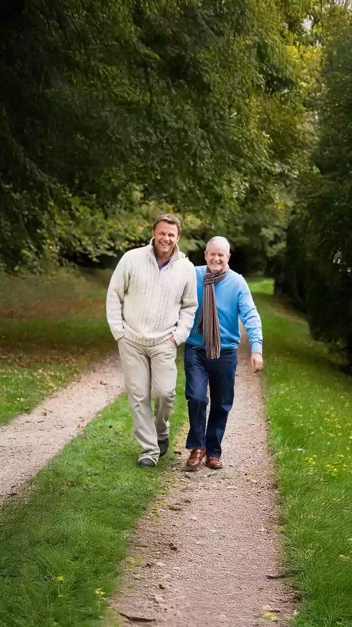 How Post-Meal Strolls Lower Blood Sugar Spikes And Relieve Muscle Pain Naturally
