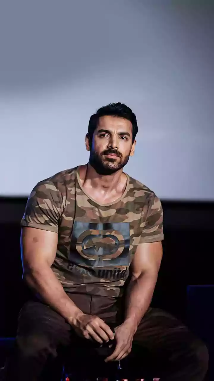 John Abraham's 'Ek Deewane Ki Deewaniyat': A Must-Watch?
