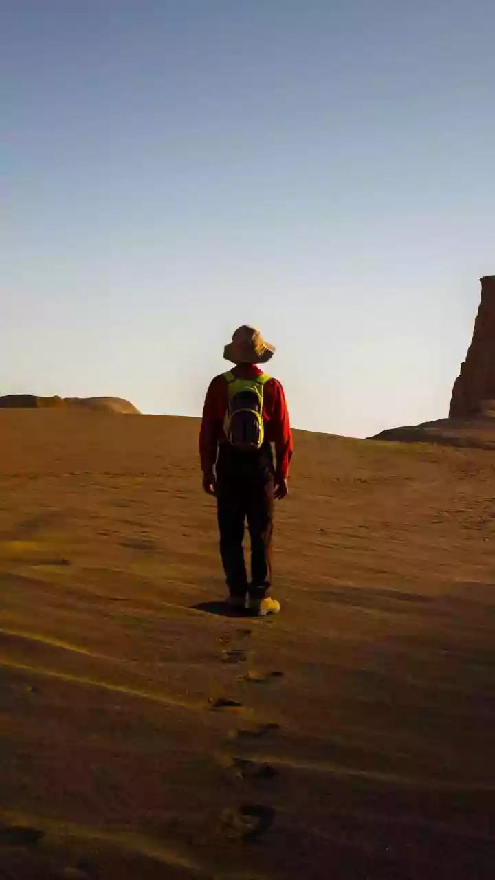 He Began Walking In 1998, Survived A Russian Prison, Crossed The Darien Gap — Now He’s Just 1,000 Miles From Home