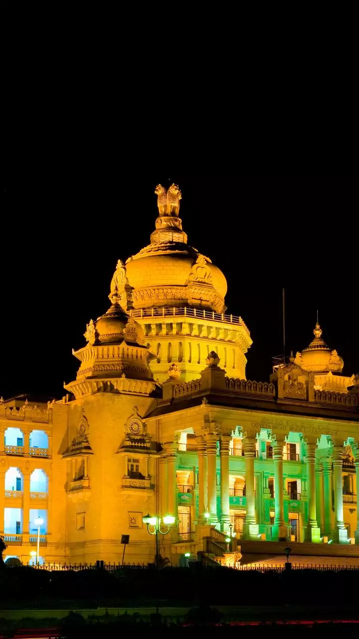 Congress leader Shamanuru Shivashankarappa dies at 94