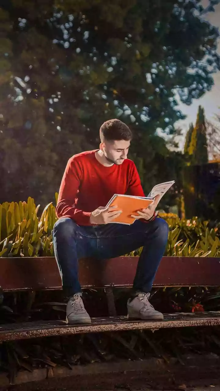 Automated prompt chaining helps students generate custom exam revision schedules instantly