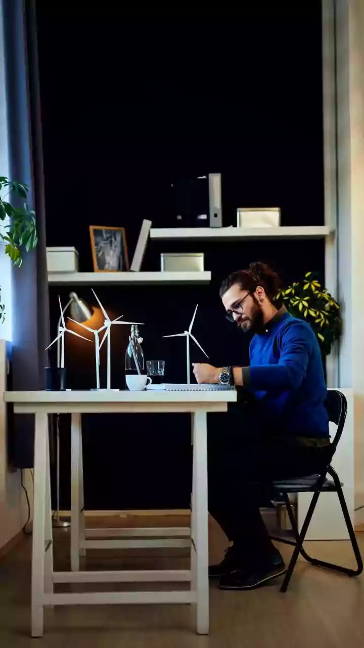 How India's Latest AI-Worker Survey Changes The Conversation Around Growing AI Hiring And Job Insecurity
