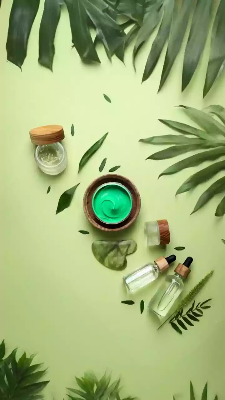 The New Beauty Mood: Soft Skin And Gloss