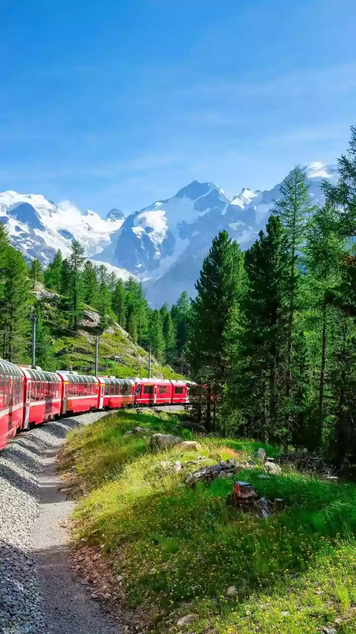 Mandovi Express Waterfall Journey: Spectacular Monsoon Train Views Across Konkan