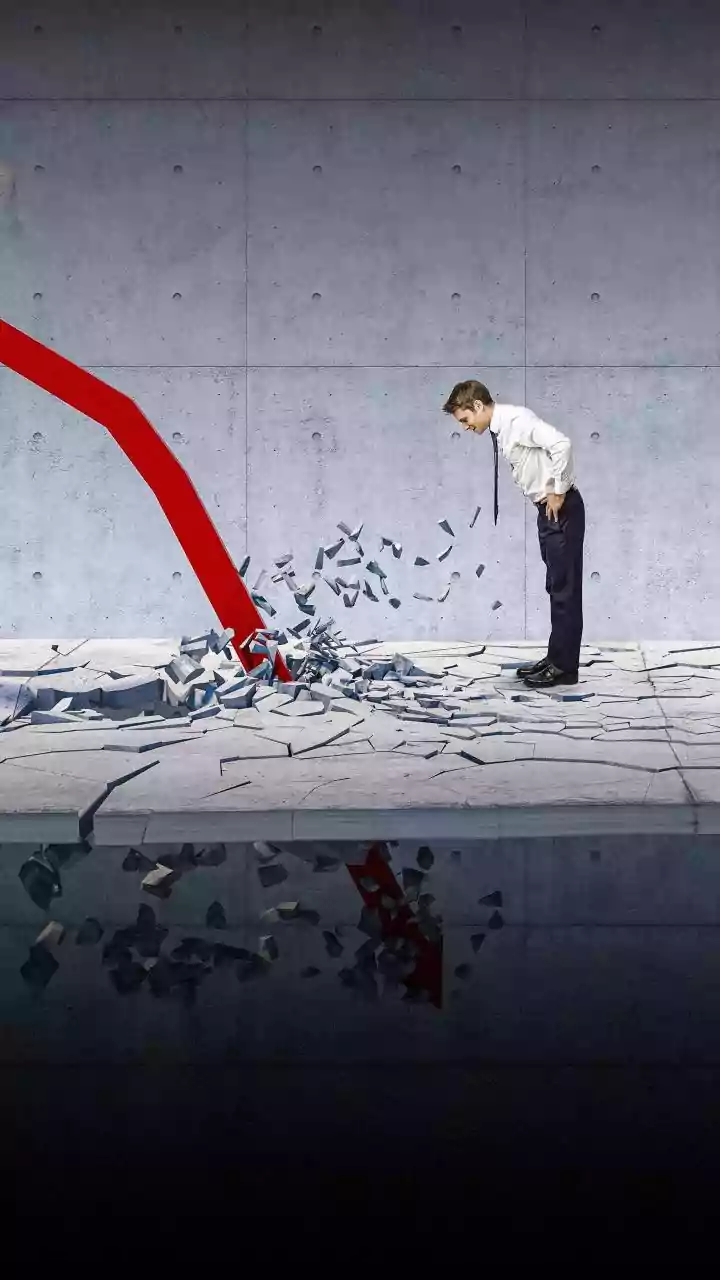 A Falling Rupee Does Not Affect Everyone the Same Way—Here's Who Feels It