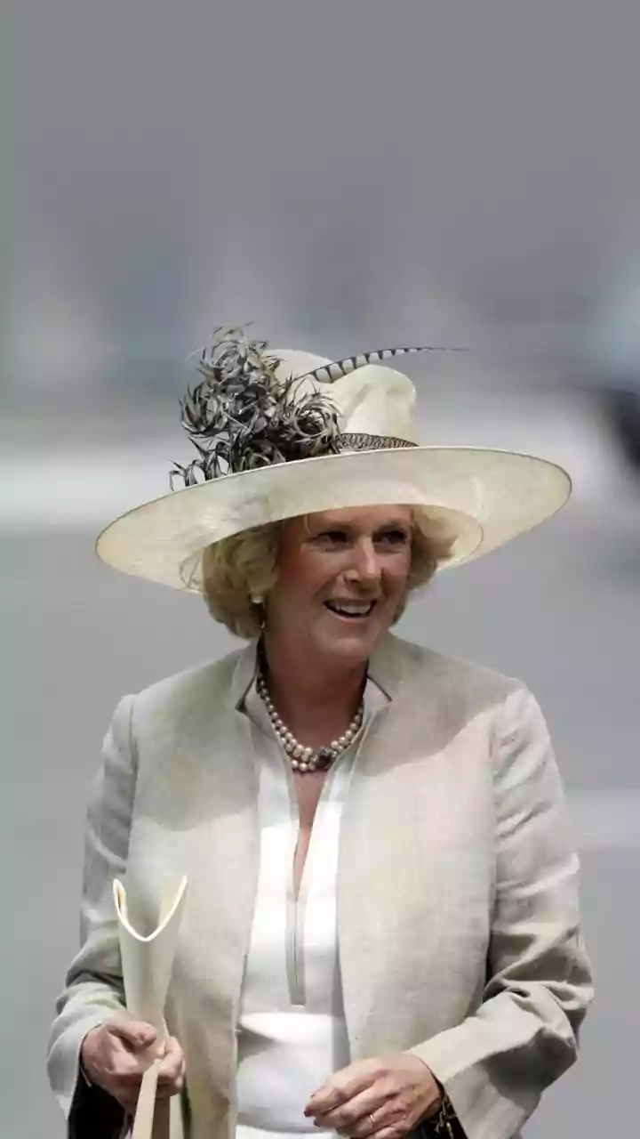 King Charles, Queen Camilla lead royal family's Christmas walk