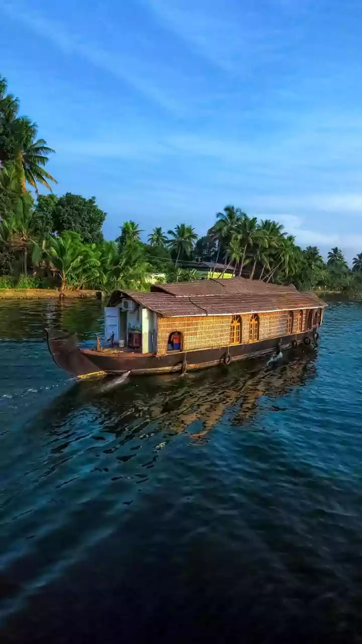 Kerala govt orders help desks for voters excluded from SIR draft list