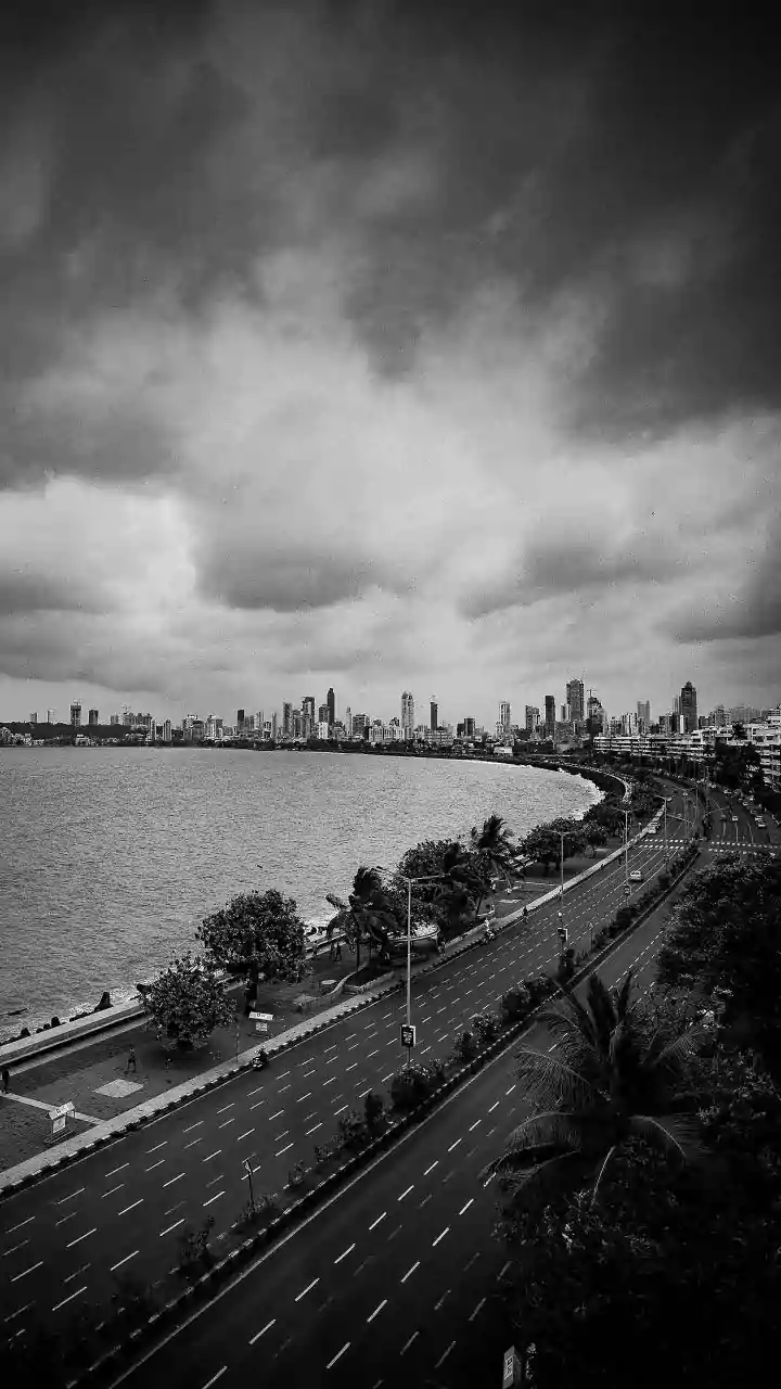 Mumbai Monsoon Has Entered The Group Chat