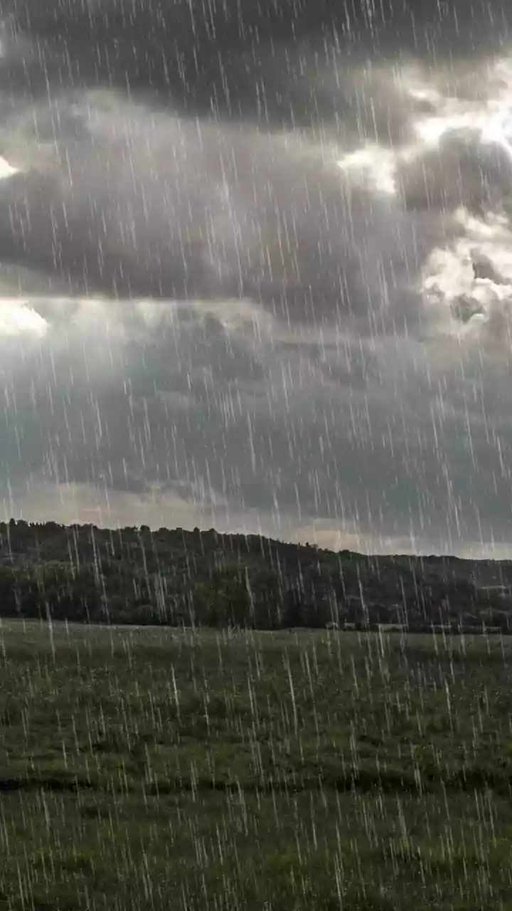 Study Finds Rain-Bearing Moisture Travels 30-80km Farther in Some Regions
