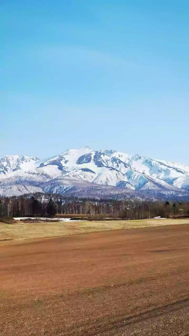 Hokkaidō Beckons: Your Ultimate Travel Guide