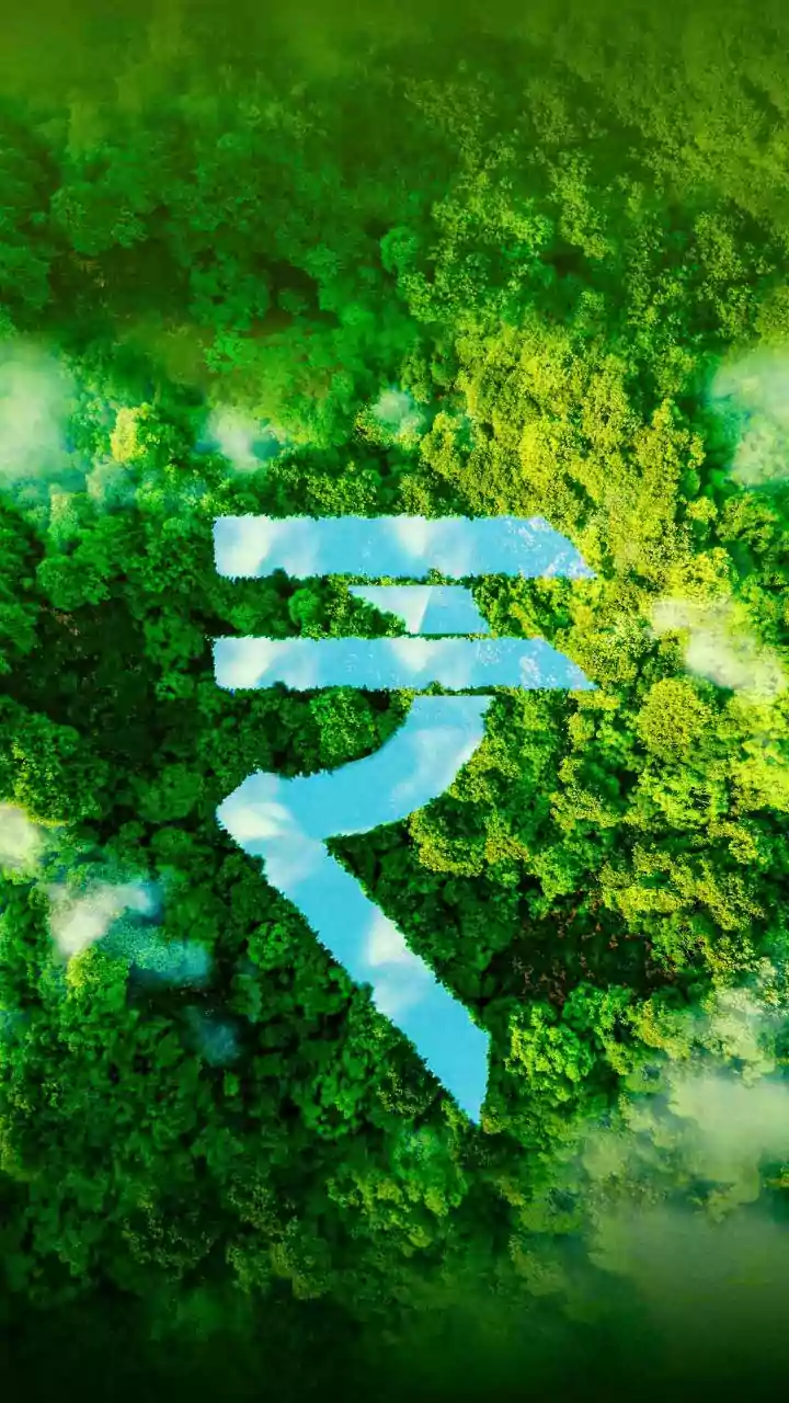 Rupee recovers marginally from all-time low, settles at 91.62 against US dollar