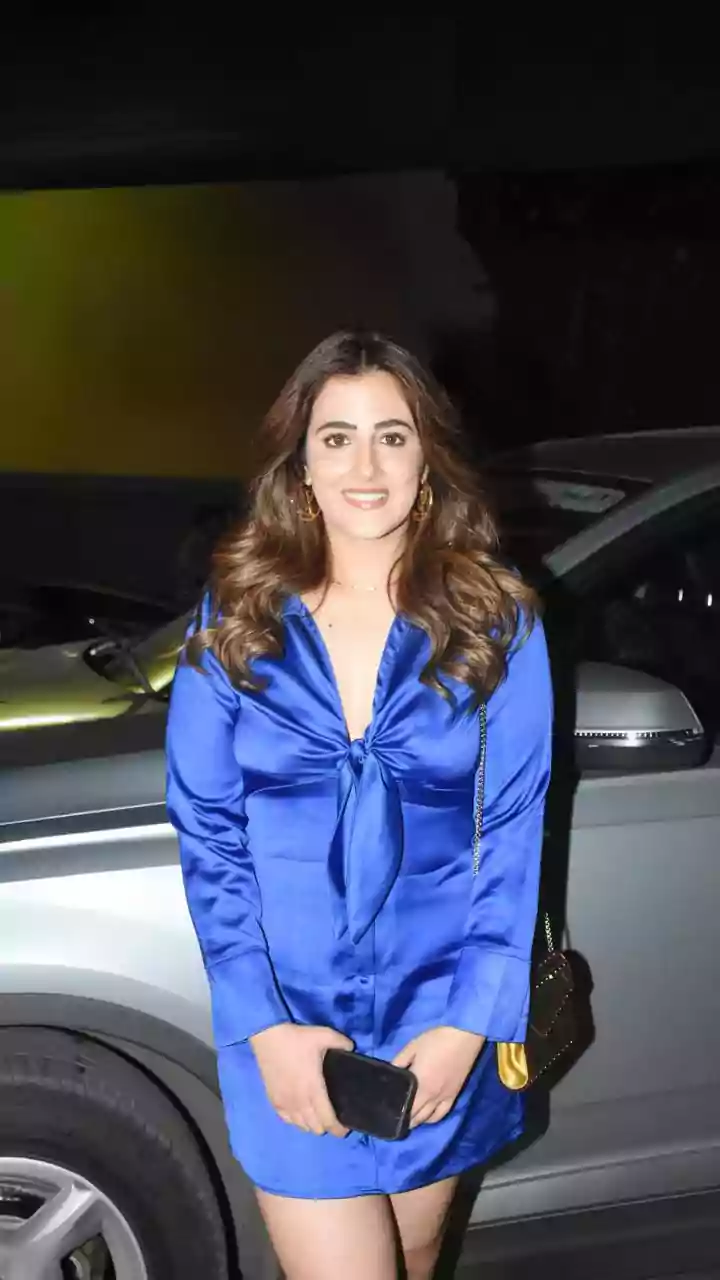 Nupur Sanon-Stebin Ben Wedding: Couple Grooves To Sagar Bhatia's Songs At Qawwali Night - WATCH