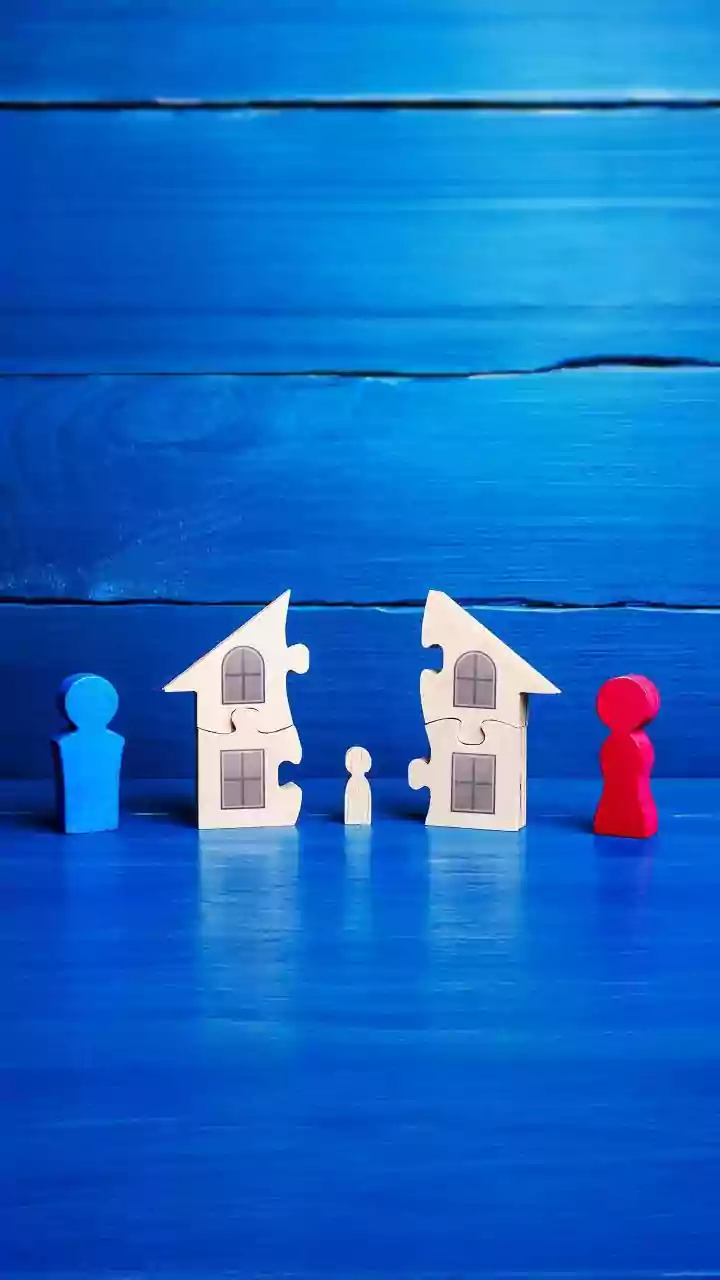 Long period of separation between husband, wife amounts to cruelty to both: SC