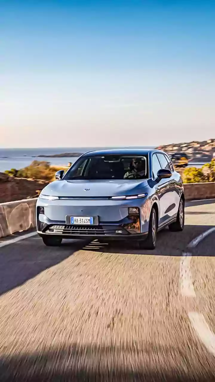 Chefão da Stellantis vai reposicionar Citroën e Peugeot no Brasil; Fiat ficará entre elas