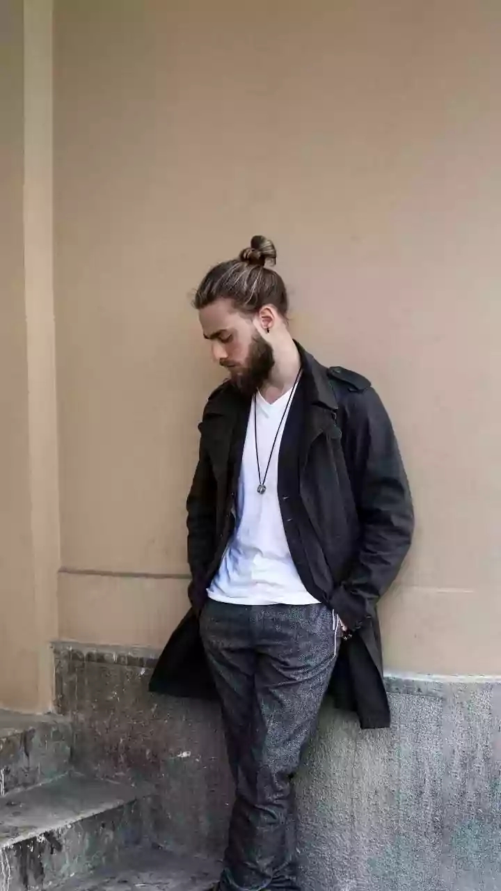 How to Make a Messy Top Knot with a Pencil