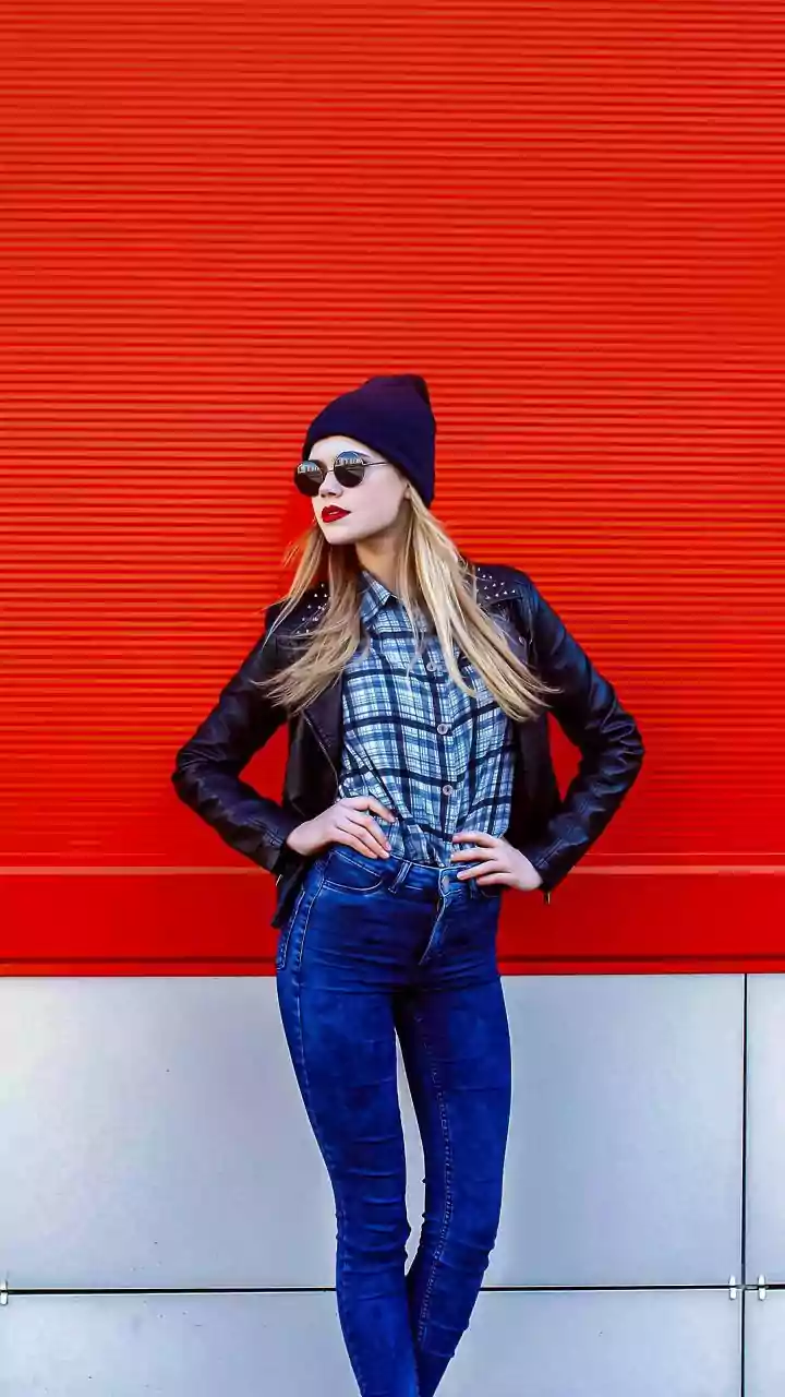 The Styling Question Around the 2026 Bandana Revival: Traditional Textile Logic in Modern Looks