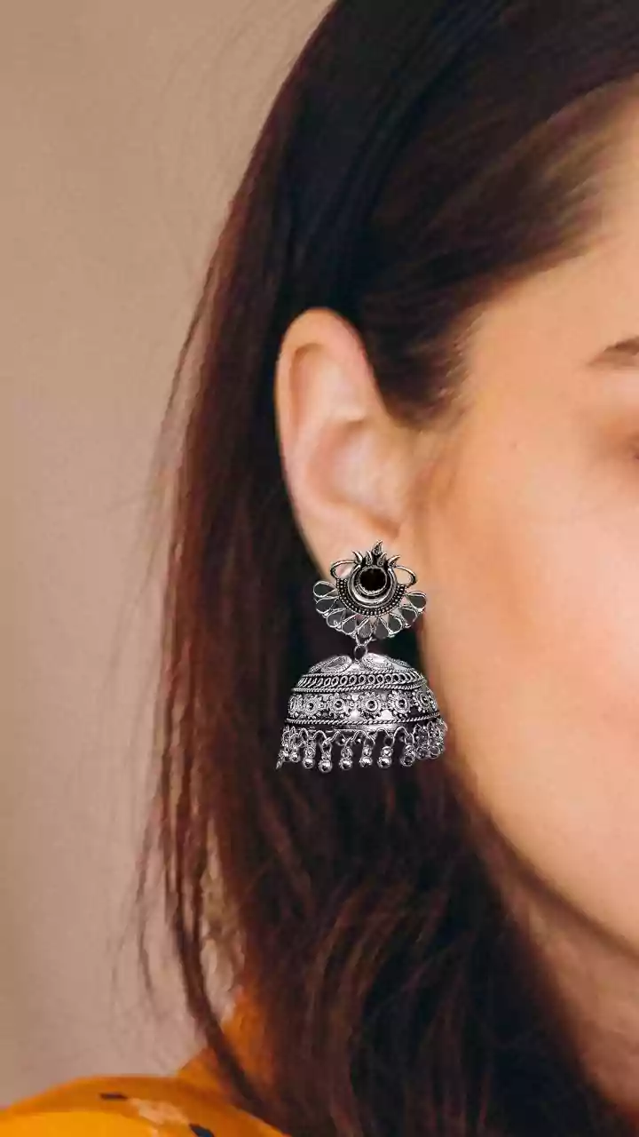 Practical Guidance For Upgrading Indo-Western Festive Outfits Using Oxidised Statement Pieces