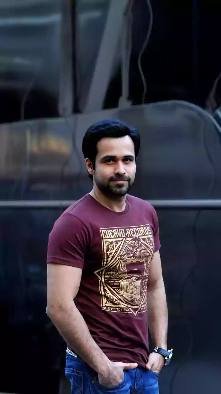 Emraan Hashmi gets first ₹100cr solo hit with 'Awarapan 2'