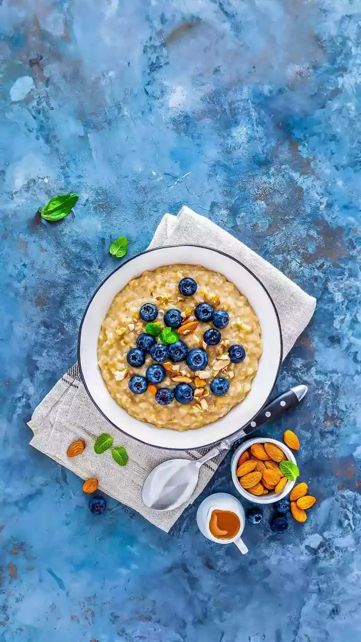 Savoury Oats Topped With Veggies Offer Urban Fitness Enthusiasts A Fresh Breakfast Option