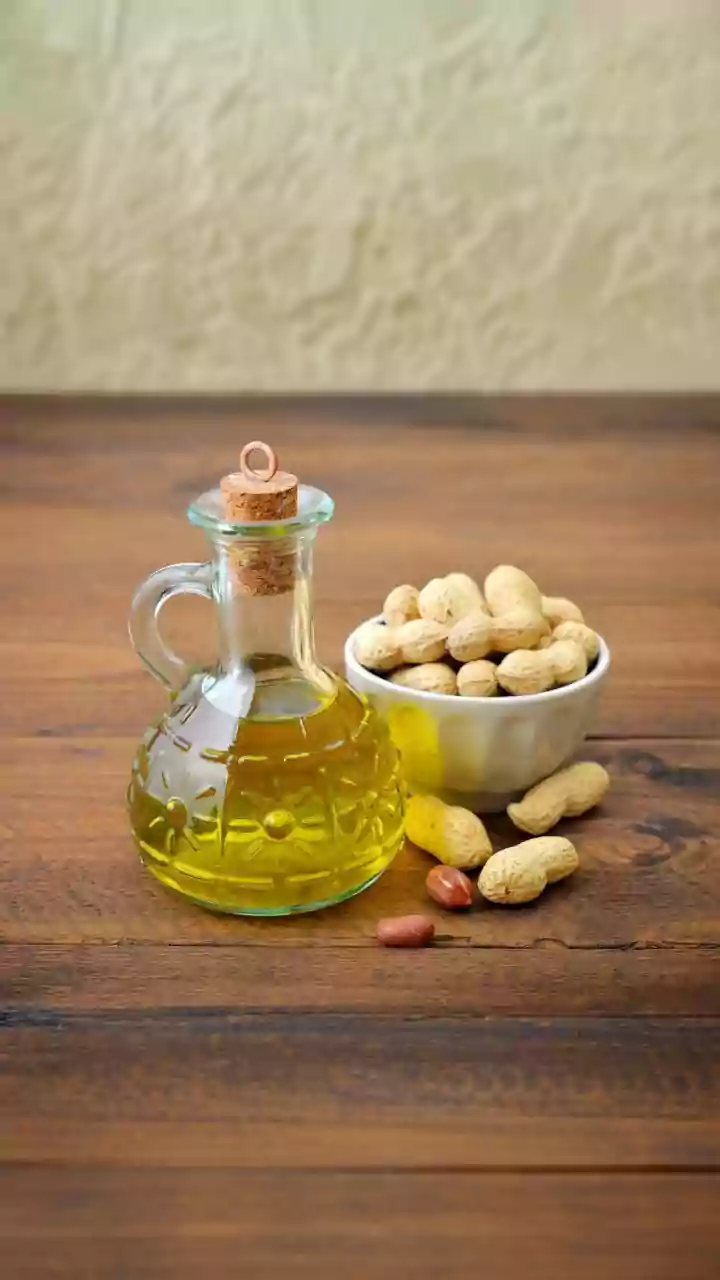 Homemade Salted Peanuts Can Turn Crisp Without Added Oil