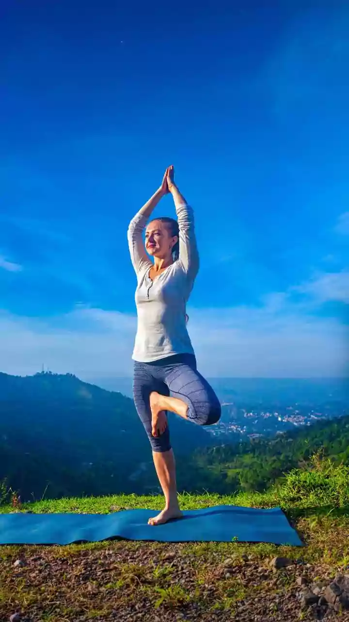 Simple Balance Practice For Beginners During Mountain Pose In Yoga: Practical Tips