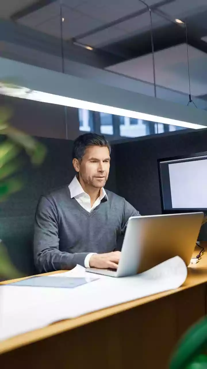 AI-Powered Meeting Notes Are Helping Employees Spend Less Time Writing Minutes
