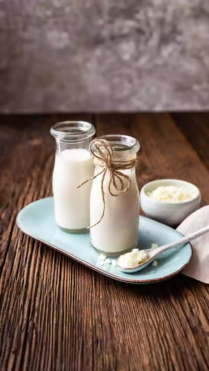 Unlock Better Gut Health: The Doctor's Guide to Plain Curd & Probiotic Power!