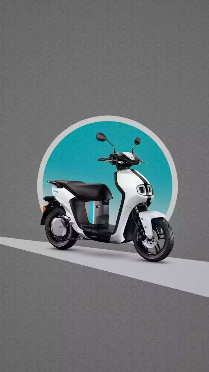 Electric Scooter Showdown: Unpacking the Yamaha EC-06 vs. River Indie