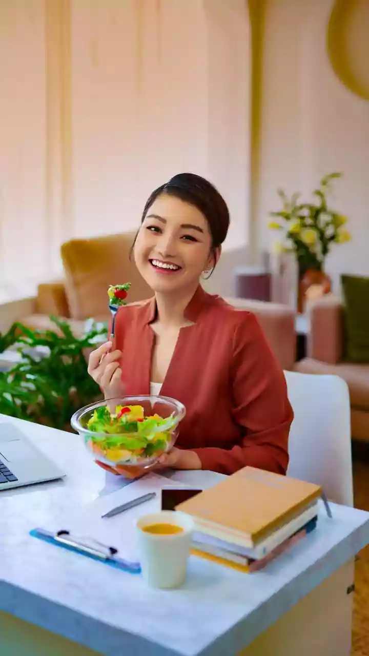 Young Professionals Are Choosing Smarter Snacks
