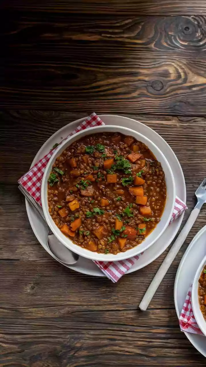 Wholesome One-Pot Cooking Keeps Rainy-Night Meals Simple