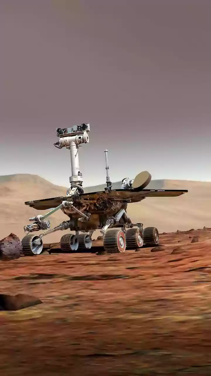 Scientists Clueless About Strange Holes On Mars Found By NASA Curiosity Rover