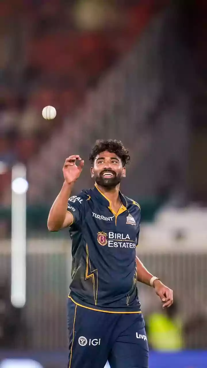 Mohammed Siraj breathes fire, decimates PBKS’ top order with 2 wickets in 2 balls – WATCH